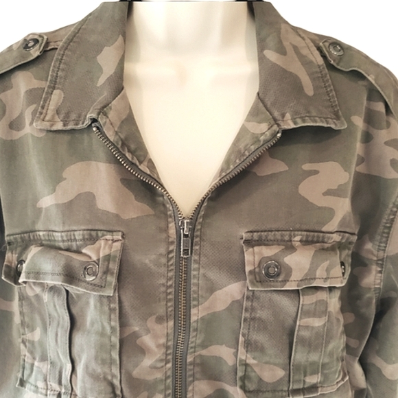 Good American Washed Camo Print Military Style Jacket Size 0/1 - S/M - Picture 8 of 13